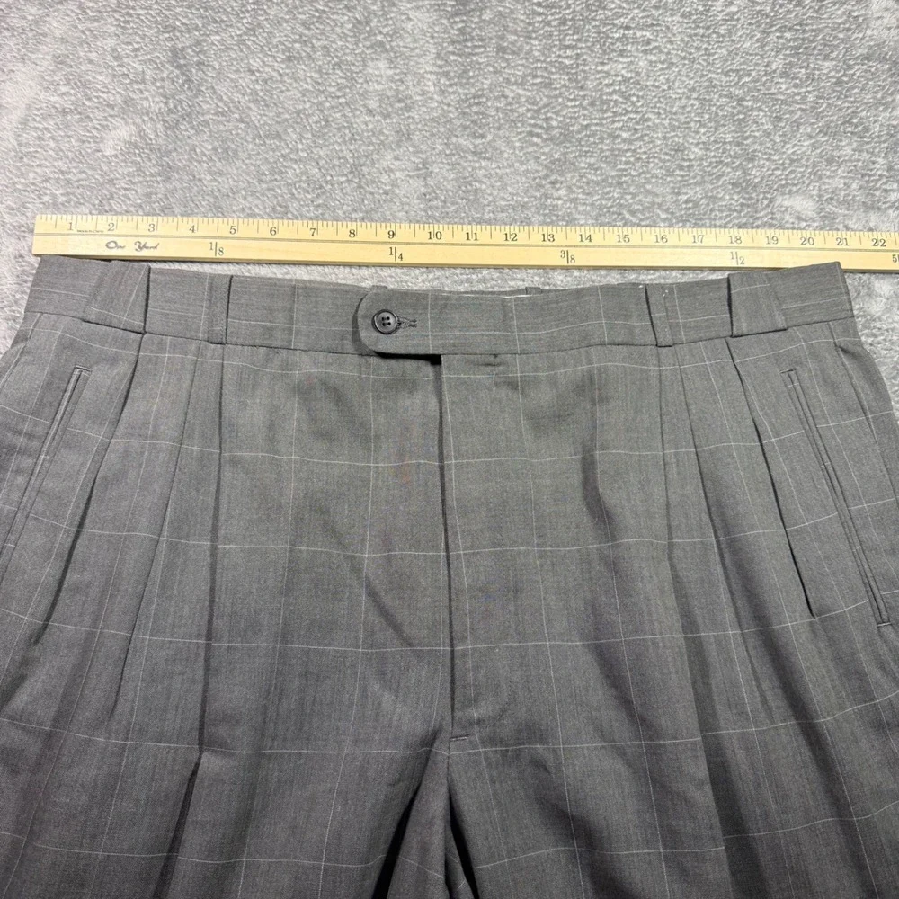 Gray Peters Mens 42x36 Gray Windowpane Plaid 100% Wool Pleated Dress Pants NWT